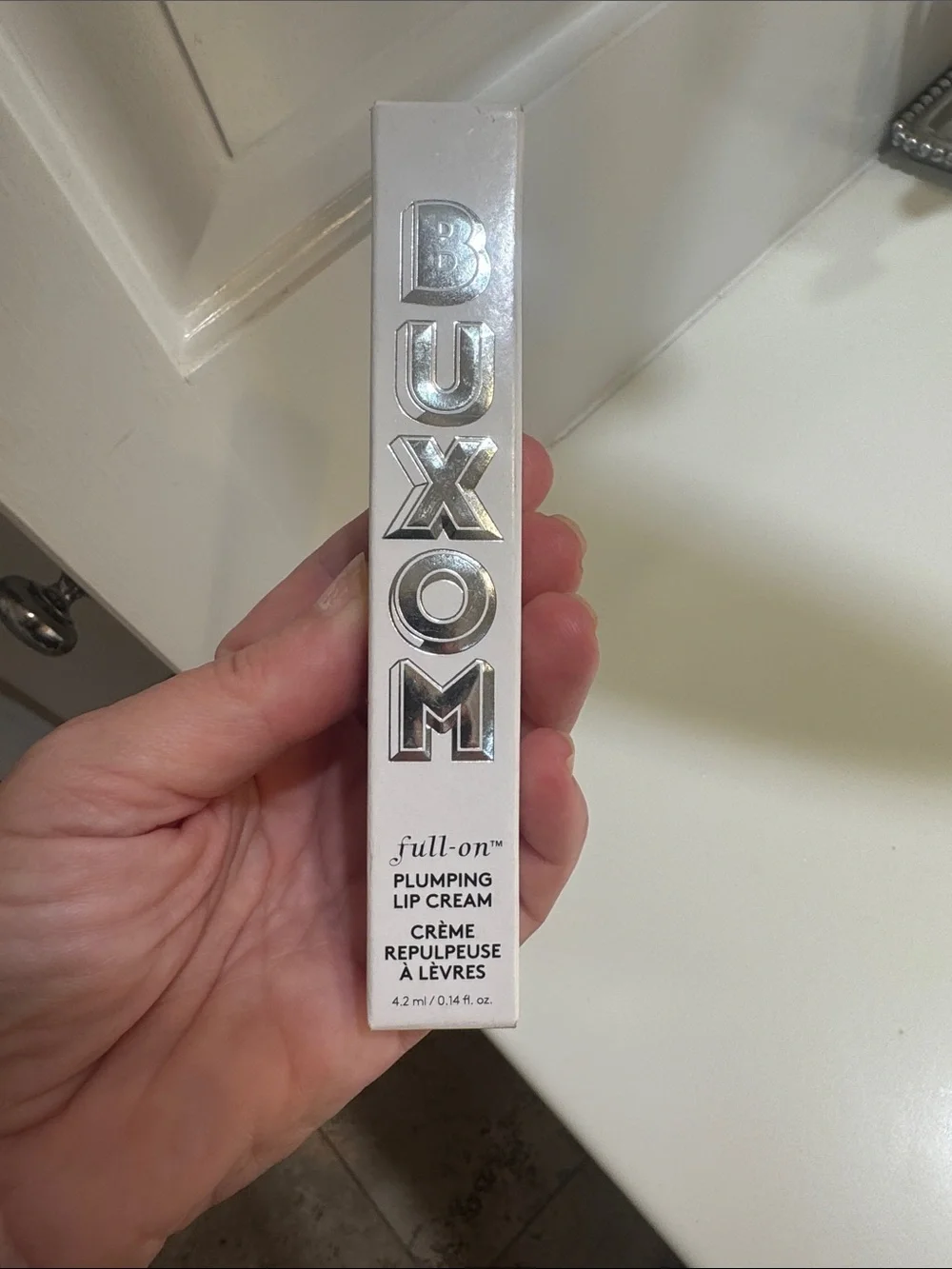 Buxom Full-On Plumping Lip Cream in Berry Blast New in box - Picture 6 of 6